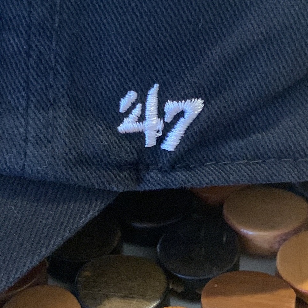 Men’s Philadelphia Flyers ‘47 Black Team Franchise Fitted Hat Large - Picture 8 of 15